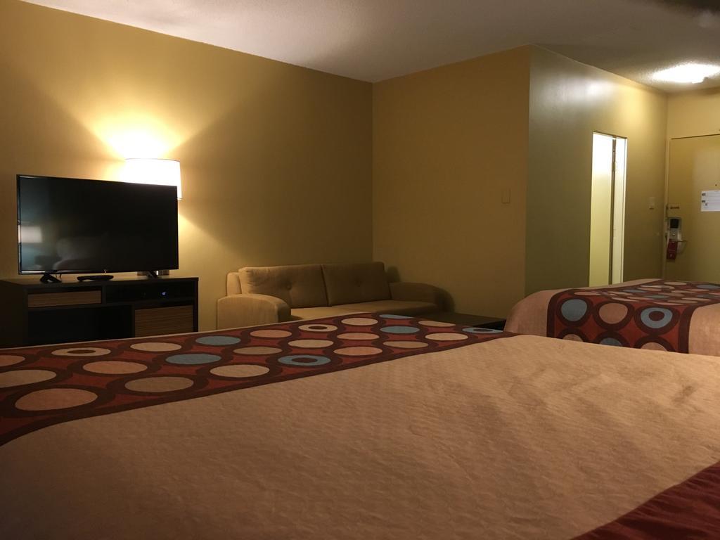 Super 8 By Wyndham Thunder Bay Exterior foto